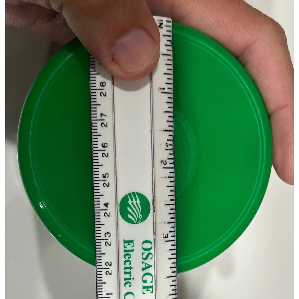 A. Aronson crayola green